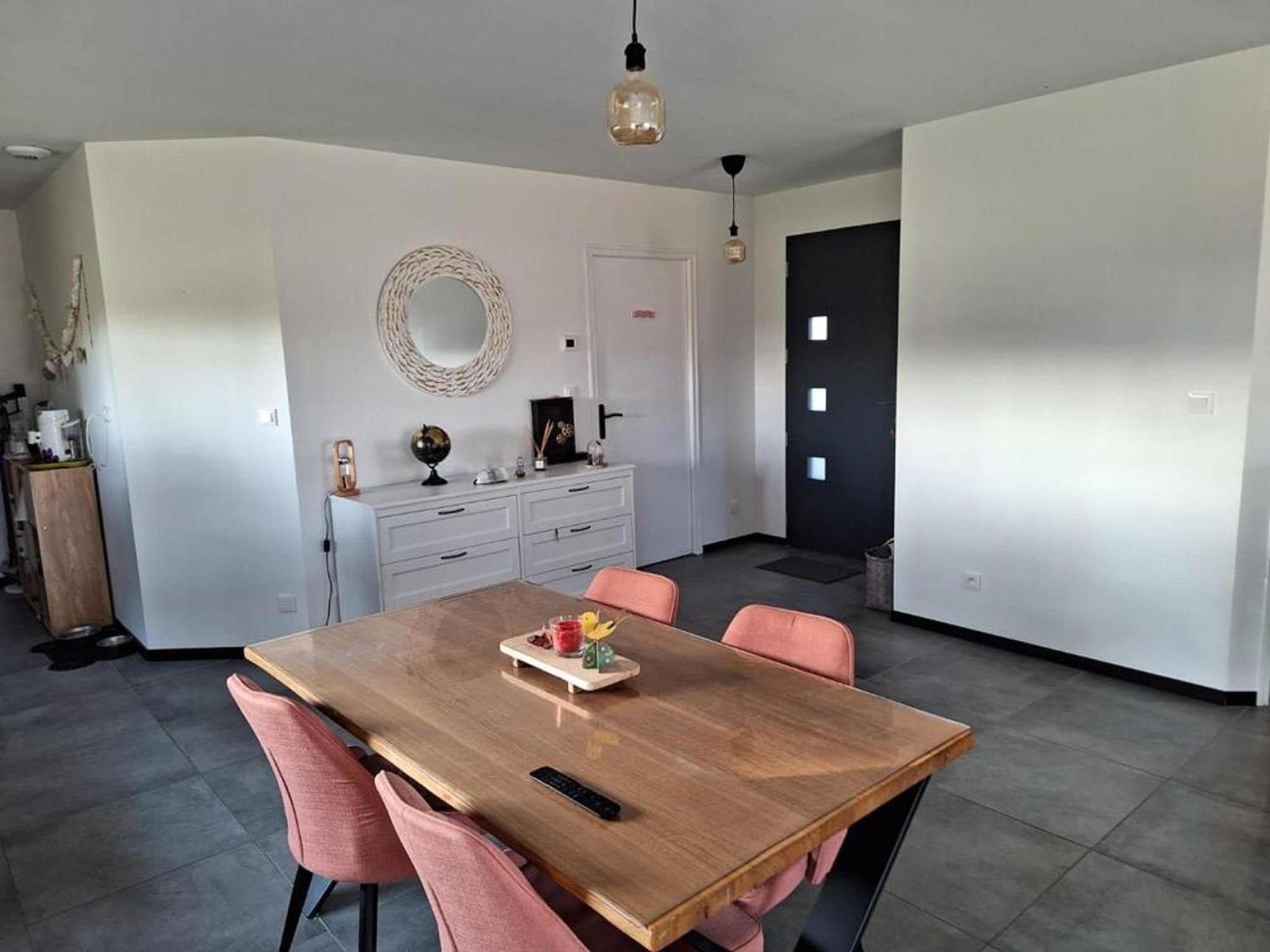 Attractive Holiday Home Near The Normandy Beach Saint-Germain-sur-Ay Ngoại thất bức ảnh